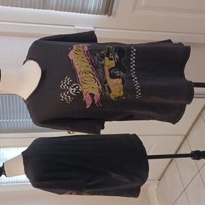 4/$40 Faded Black Hot Wheels Tee - Size XS